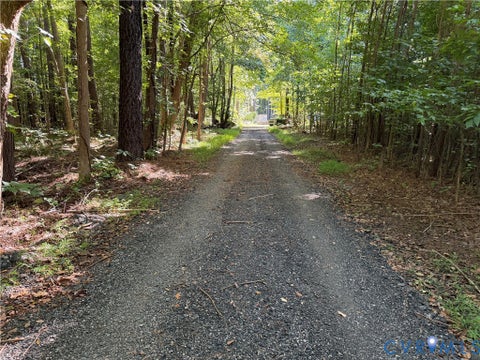 Photo of 210 Skipper Lane LN, Yorktown, VA 23693 (MLS # 2626794)