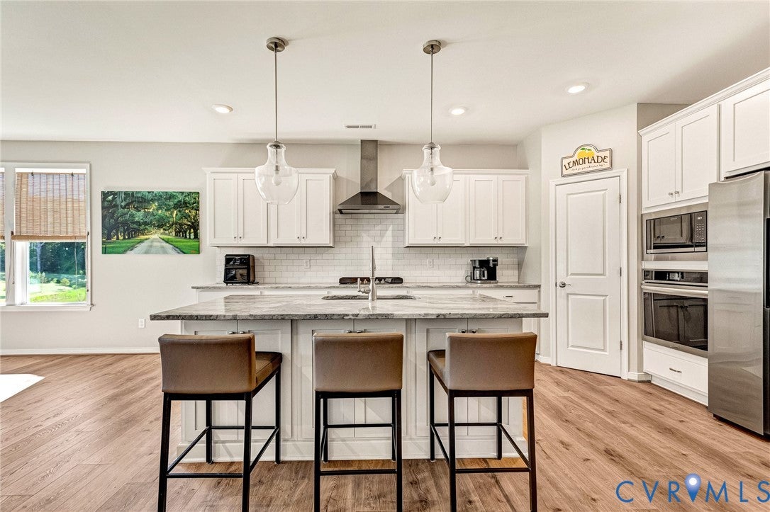 8469 Chimney Rock Drive