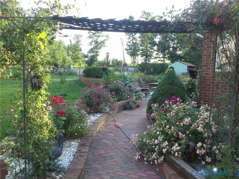 Tiny photo for 2411 Richmond Road, Amelia Courthouse, VA 23002 (MLS # 2627072)