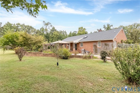 Tiny photo for 2411 Richmond Road, Amelia Courthouse, VA 23002 (MLS # 2627072)