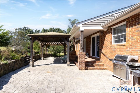 Tiny photo for 2411 Richmond Road, Amelia Courthouse, VA 23002 (MLS # 2627072)