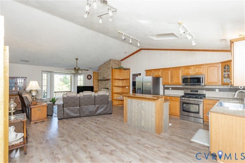 Tiny photo for 2411 Richmond Road, Amelia Courthouse, VA 23002 (MLS # 2627072)