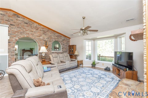 Tiny photo for 2411 Richmond Road, Amelia Courthouse, VA 23002 (MLS # 2627072)