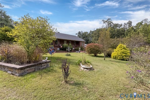 Tiny photo for 2411 Richmond Road, Amelia Courthouse, VA 23002 (MLS # 2627072)