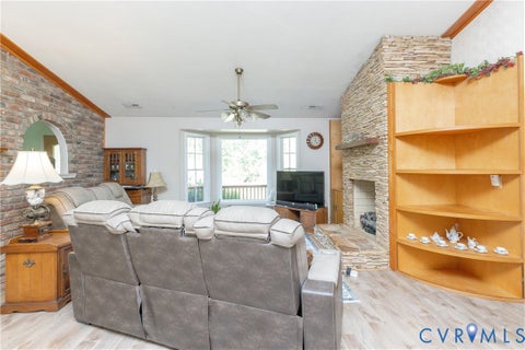 Tiny photo for 2411 Richmond Road, Amelia Courthouse, VA 23002 (MLS # 2627072)