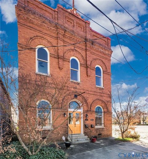 Tiny photo for 124 W Bank Street, Petersburg, VA 23803 (MLS # 2606021)