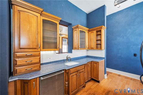 Tiny photo for 124 W Bank Street, Petersburg, VA 23803 (MLS # 2606021)