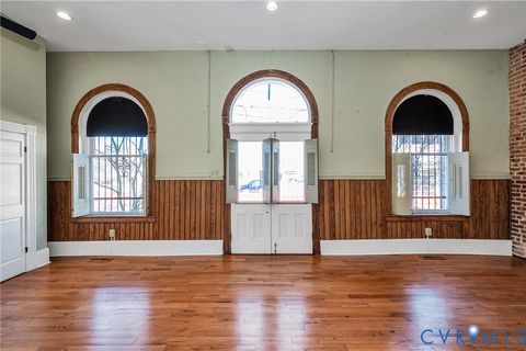 Tiny photo for 124 W Bank Street, Petersburg, VA 23803 (MLS # 2606021)