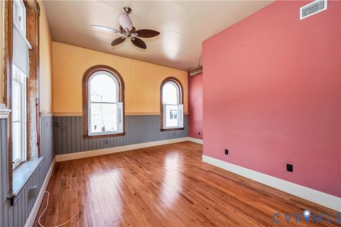 Tiny photo for 124 W Bank Street, Petersburg, VA 23803 (MLS # 2606021)