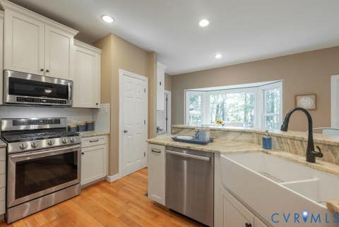 Tiny photo for 5745 Creek Mill Way, Glen Allen, VA 23059 (MLS # 2614917)