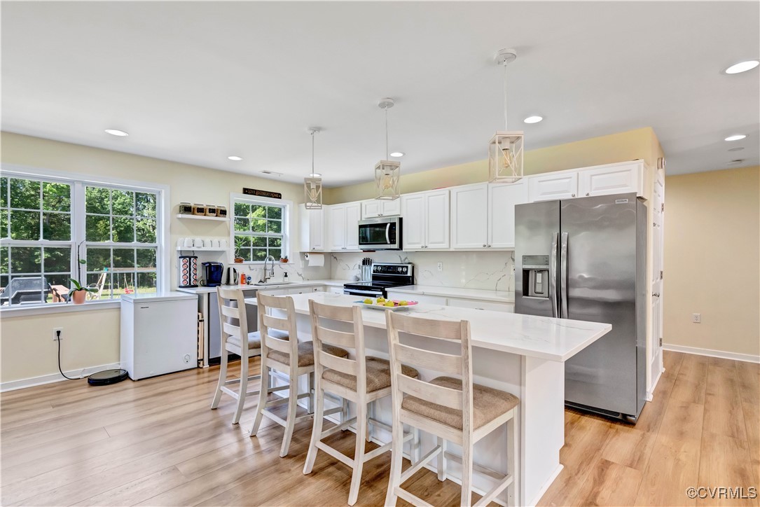 8118 Mimosa Hill Lane