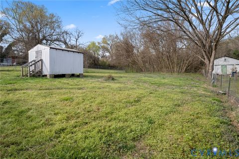 Tiny photo for 520 Pegram Street, Petersburg, VA 23803 (MLS # 2607707)