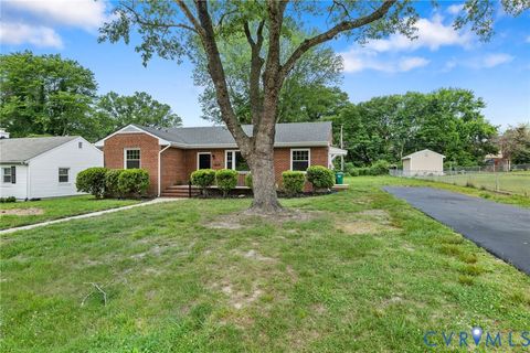 Photo of 7712 Antionette Drive, Richmond, VA 23227 (MLS # 2615887)