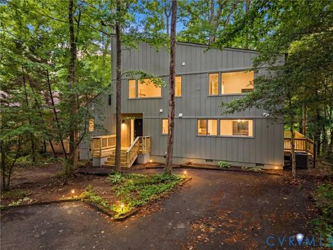 Tiny photo for 13608 Northwich Terrace, Midlothian, VA 23112 (MLS # 2613905)