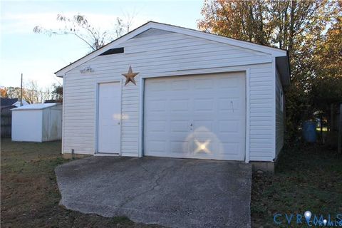 Tiny photo for 706 Floral Avenue, Colonial Heights, VA 23834 (MLS # 2605476)