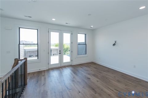 Tiny photo for 401 W 7th Street, Richmond, VA 23224 (MLS # 2610737)