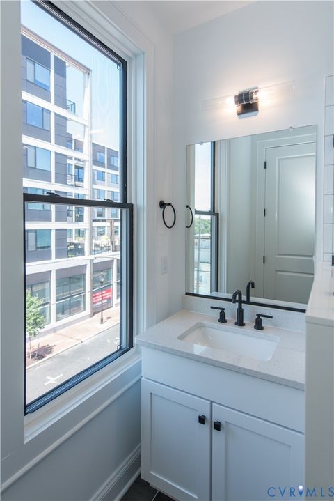 Tiny photo for 401 W 7th Street, Richmond, VA 23224 (MLS # 2610737)