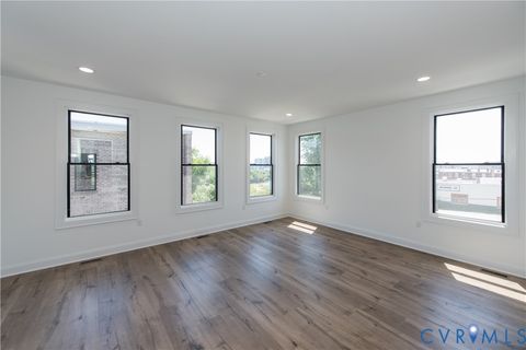 Tiny photo for 401 W 7th Street, Richmond, VA 23224 (MLS # 2610737)