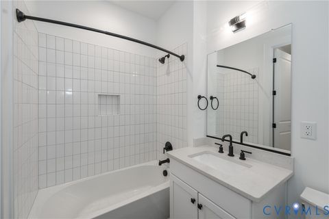 Tiny photo for 401 W 7th Street, Richmond, VA 23224 (MLS # 2610737)