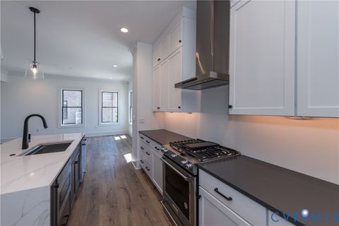 Tiny photo for 401 W 7th Street, Richmond, VA 23224 (MLS # 2610737)