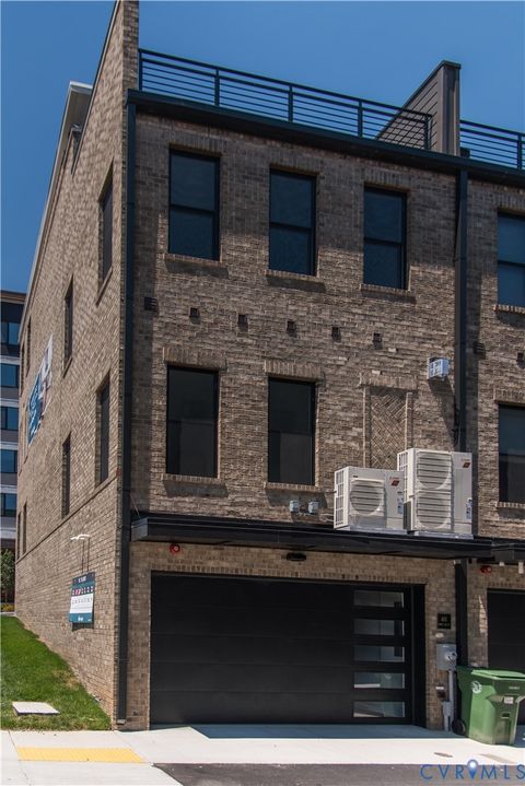 Tiny photo for 401 W 7th Street, Richmond, VA 23224 (MLS # 2610737)