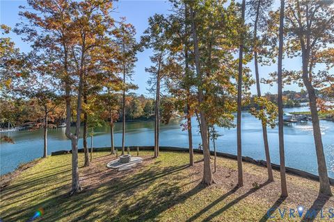 Tiny photo for 212A Gordon Drive Dr, Weems, VA 22576 (MLS # 2530663)