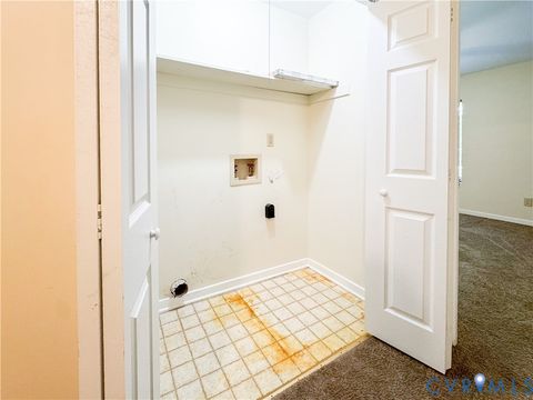 Tiny photo for 9717 Groundhog Drive, North Chesterfield, VA 23235 (MLS # 2612370)