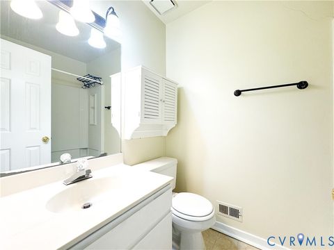 Tiny photo for 9717 Groundhog Drive, North Chesterfield, VA 23235 (MLS # 2612370)