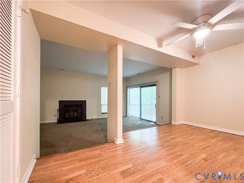 Tiny photo for 9717 Groundhog Drive, North Chesterfield, VA 23235 (MLS # 2612370)