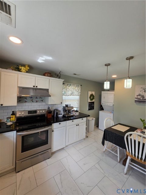 Tiny photo for 623 Harding Street, Petersburg, VA 23083 (MLS # 2624623)