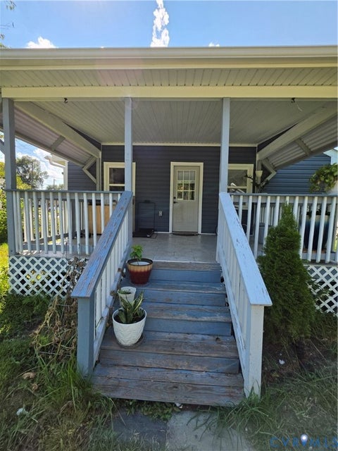 Tiny photo for 623 Harding Street, Petersburg, VA 23083 (MLS # 2624623)