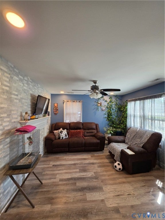 623 Harding Street - Photo 4