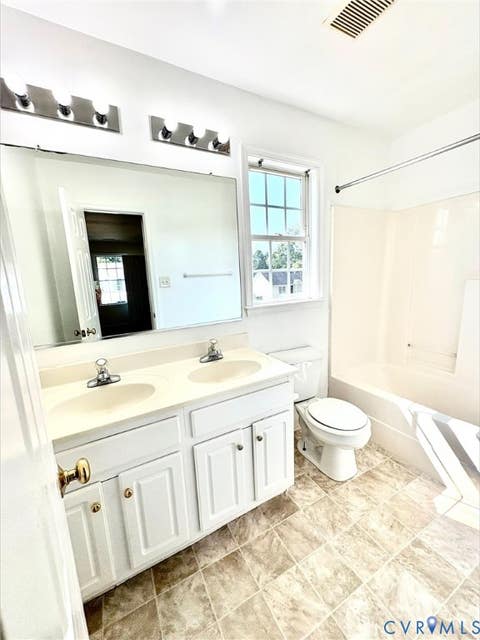 Tiny photo for 6207 Beaufont Hills Court, Richmond, VA 23225 (MLS # 2620755)