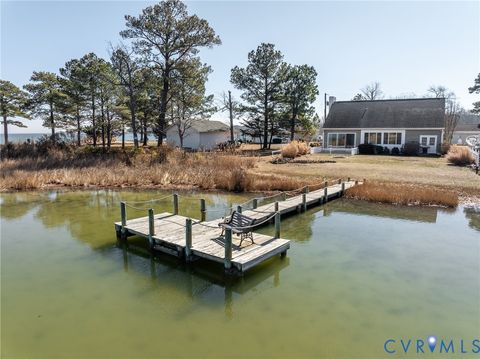 Tiny photo for 417 Potomac Shore Drive, Heathsville, VA 22473 (MLS # 2604869)