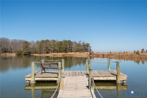 Photo of 417 Potomac Shore Drive, Heathsville, VA 22473 (MLS # 2604869)
