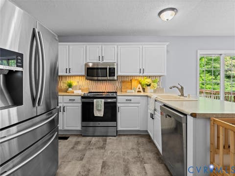 Tiny photo for 6712 N Hedges Road, Chesterfield, VA 23224 (MLS # 2621707)