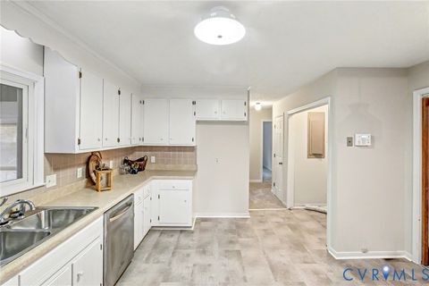 Tiny photo for 5247 S Prestonwood Avenue, Chesterfield, VA 23234 (MLS # 2529927)