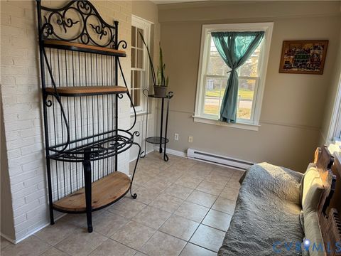 Tiny photo for 607 S Main Street, Nottoway, VA 23824 (MLS # 2607141)