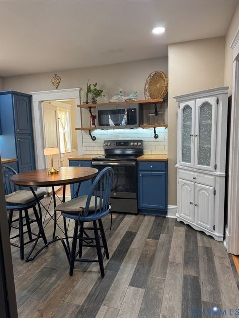 Tiny photo for 607 S Main Street, Nottoway, VA 23824 (MLS # 2607141)