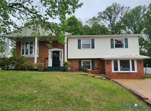 Photo of 4507 Glendale Road, Woodbridge, VA 22193 (MLS # 2611083)