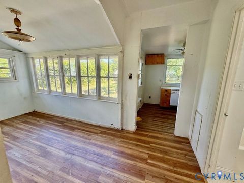 Tiny photo for 26 Marshall Avenue, Colonial Beach, VA 22443 (MLS # 2602485)