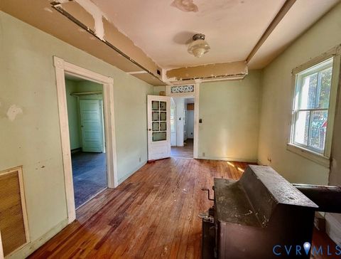 Tiny photo for 26 Marshall Avenue, Colonial Beach, VA 22443 (MLS # 2602485)