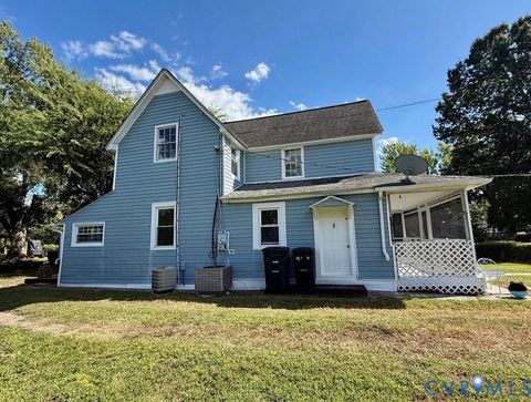 Tiny photo for 26 Marshall Avenue, Colonial Beach, VA 22443 (MLS # 2602485)