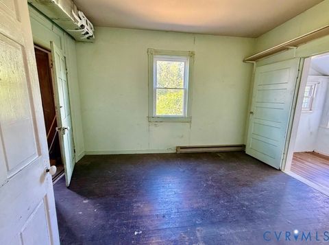Tiny photo for 26 Marshall Avenue, Colonial Beach, VA 22443 (MLS # 2602485)