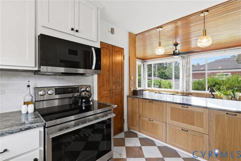 Tiny photo for 5306 Monument Avenue, Richmond, VA 23226 (MLS # 2620442)