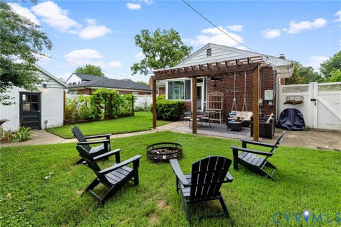 Tiny photo for 5306 Monument Avenue, Richmond, VA 23226 (MLS # 2620442)