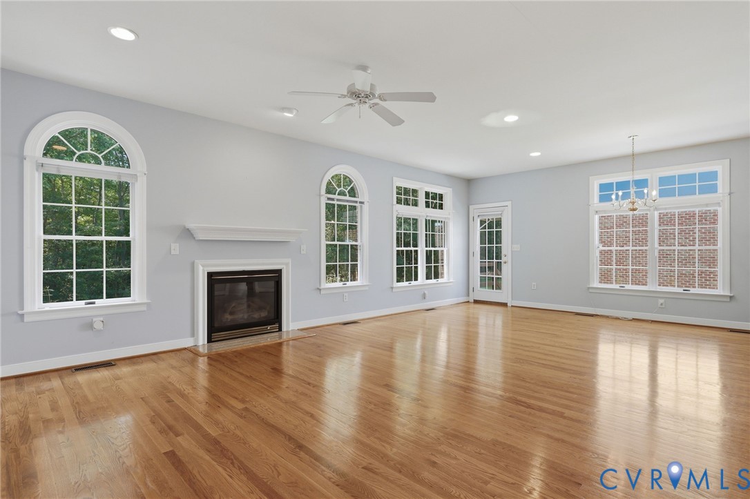 5913 Village Lake Court