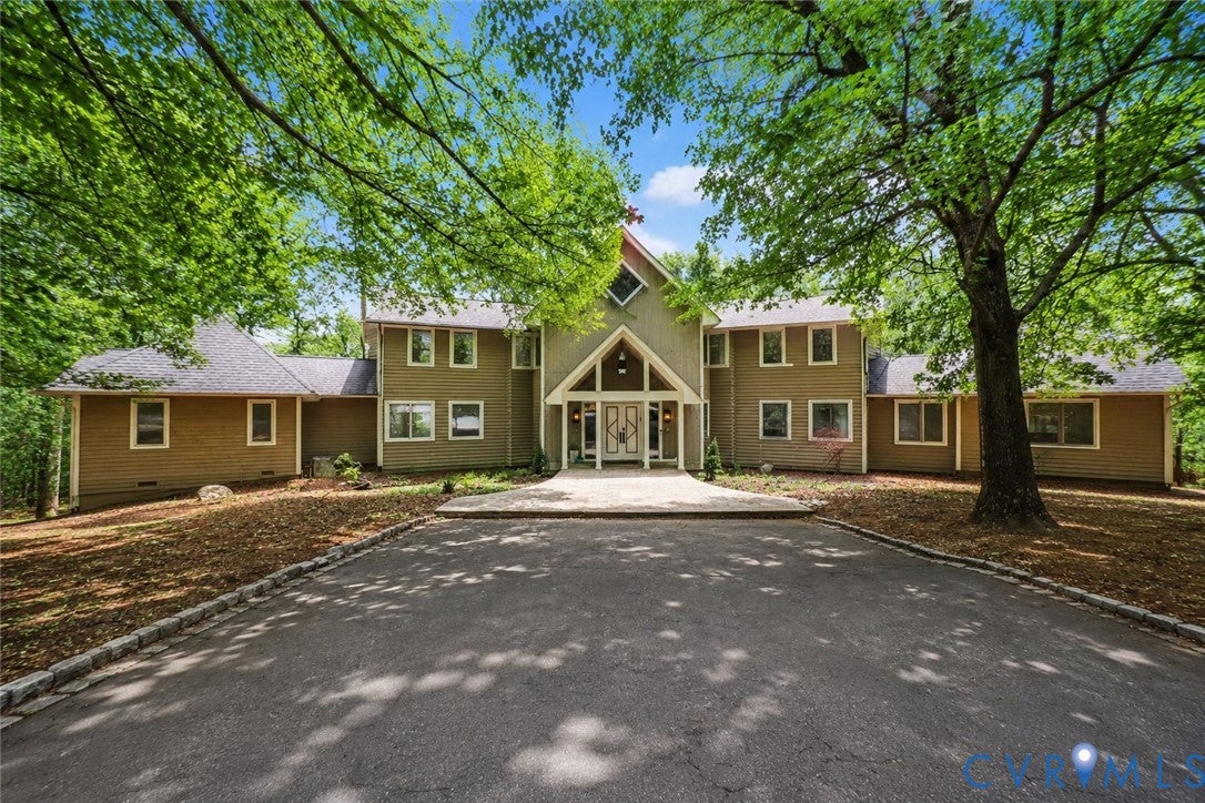 390 Saddleback