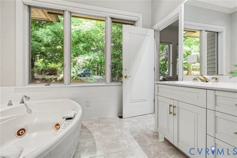 Tiny photo for 390 Saddleback KNL, Nelson, VA 22958 (MLS # 2625131)