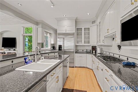 Tiny photo for 390 Saddleback KNL, Nelson, VA 22958 (MLS # 2625131)